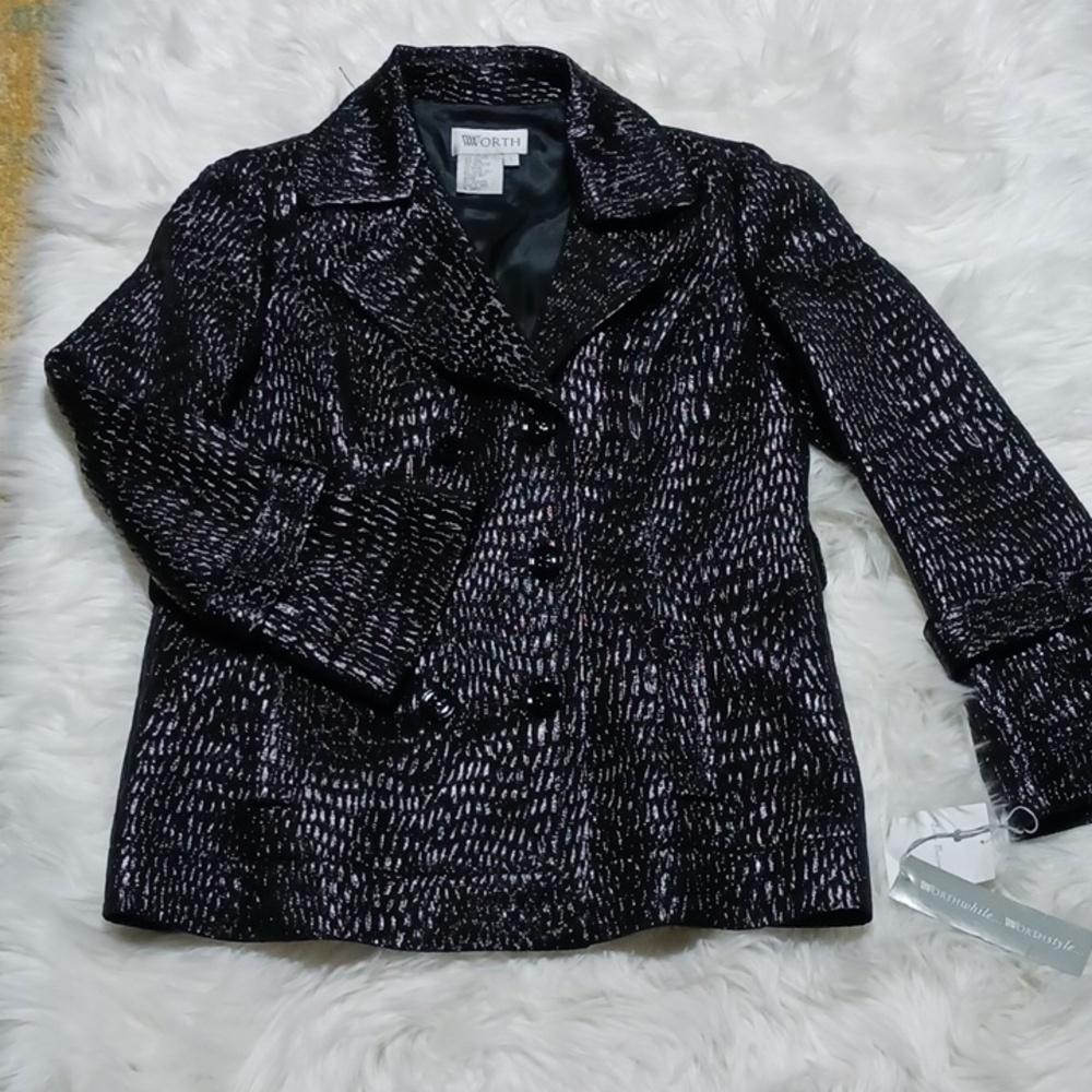 Worth dark brown shimmering jacket size L, double breasted.